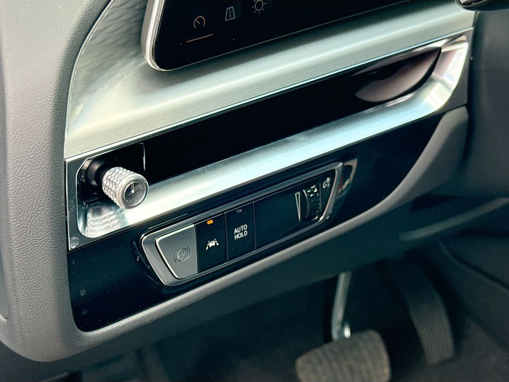 2025 Cadillac LYRIQ Sport 1 - Photo 10