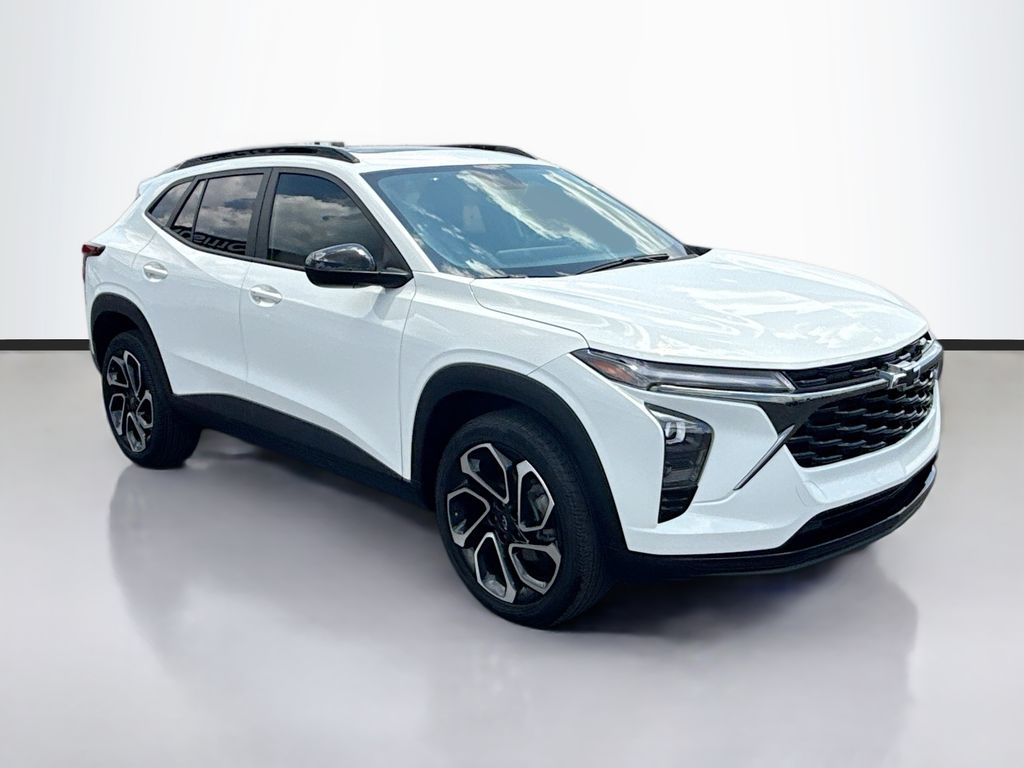 2024 Chevrolet Trax photo 3