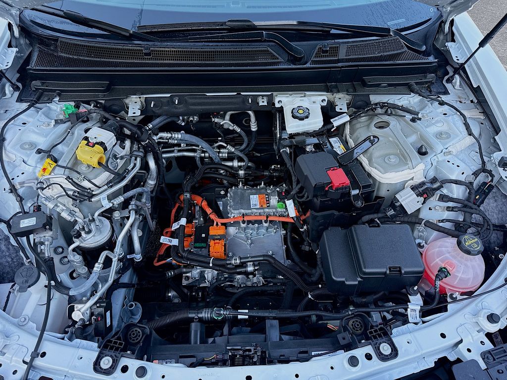 2025 Cadillac LYRIQ Sport 1 - Photo 31