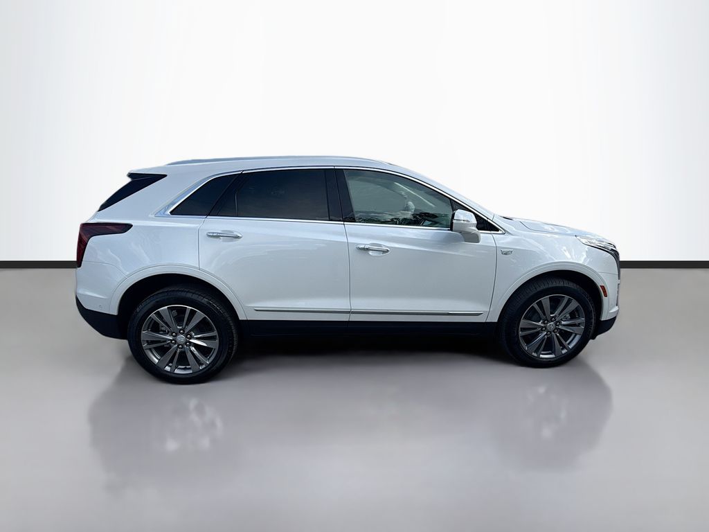 2025 Cadillac XT5 Premium Luxury photo 4