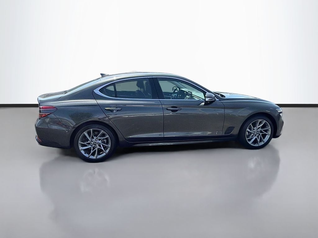 Used 2022 Genesis G70 2.0T
