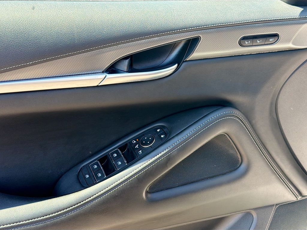 2023 INFINITI QX60 LUXE - Photo 18