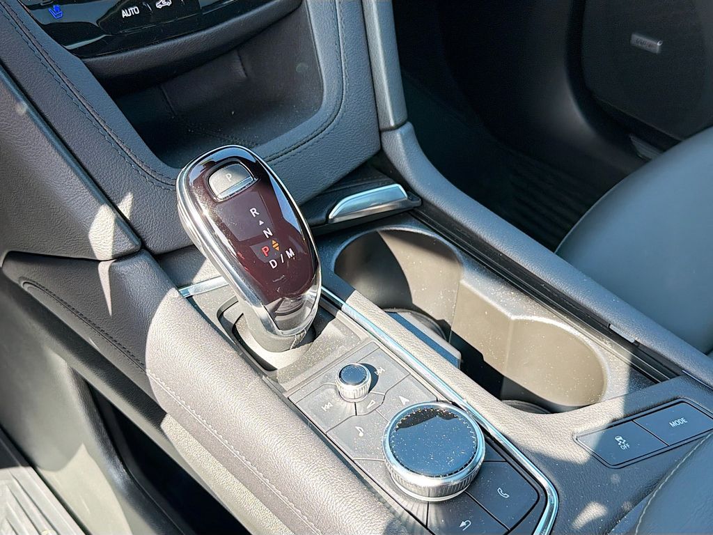 2026 Cadillac XT5 Premium Luxury - Photo 17