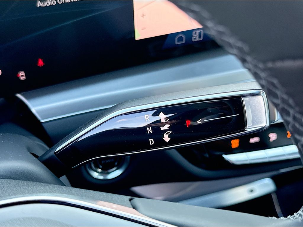 2025 Cadillac LYRIQ Sport 1 - Photo 17