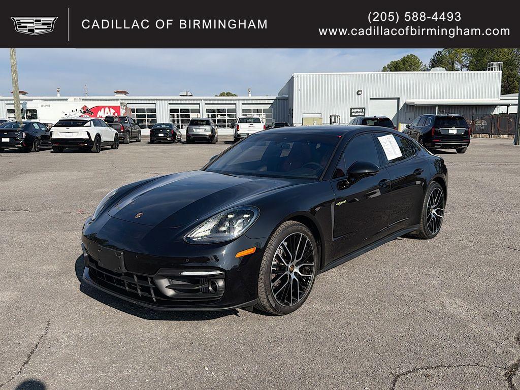 2023 Porsche Panamera Platinum Edition's photo