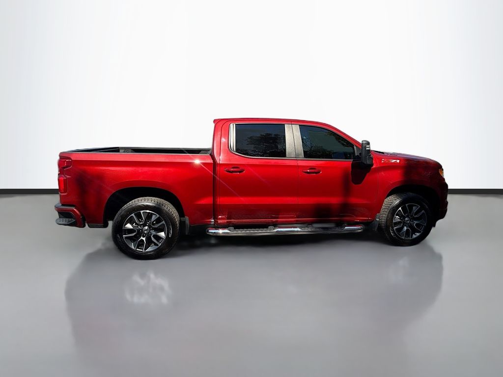 2022 Chevrolet Silverado 1500 RST photo 4