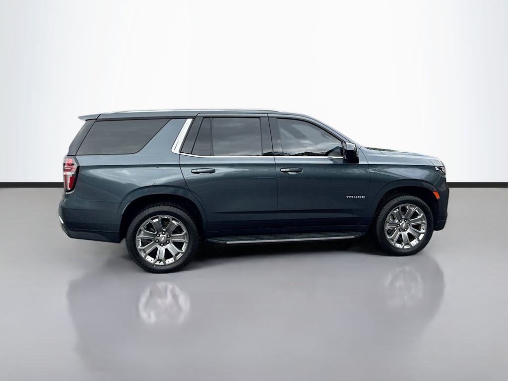 2021 Chevrolet Tahoe LT photo 2