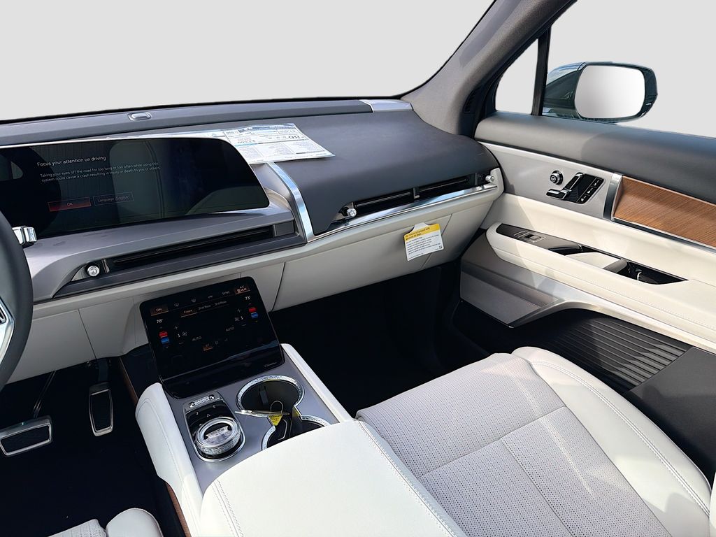 2026 Cadillac VISTIQ Sport - Photo 24