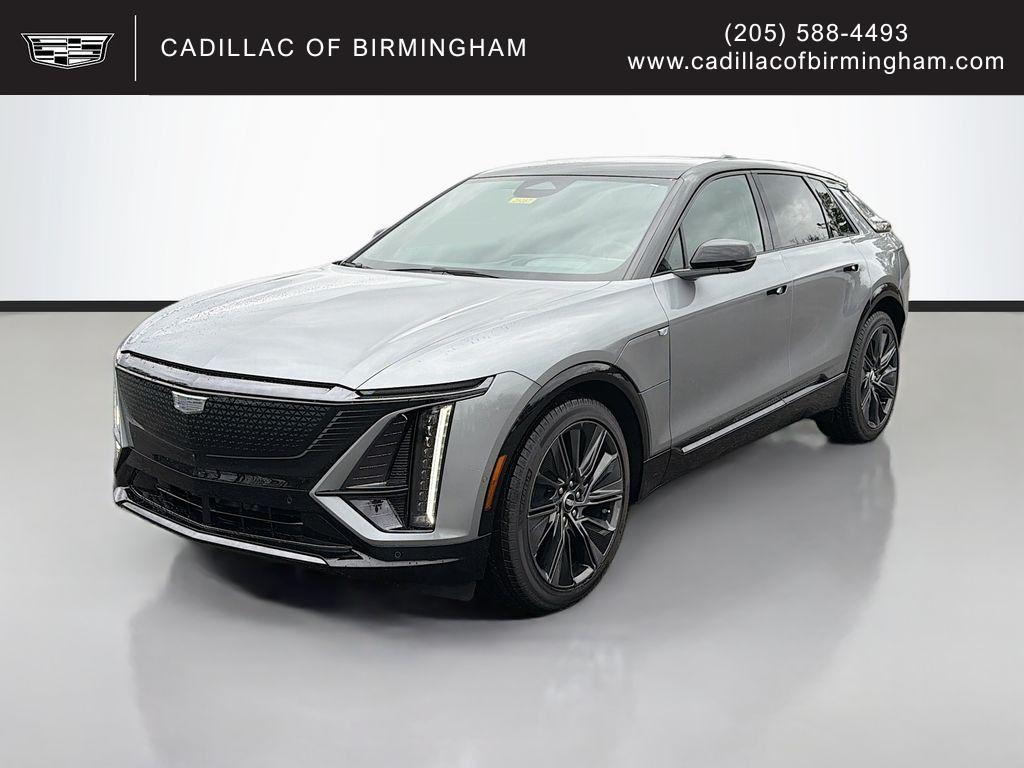 2026 Cadillac LYRIQ Signature Sport's photo