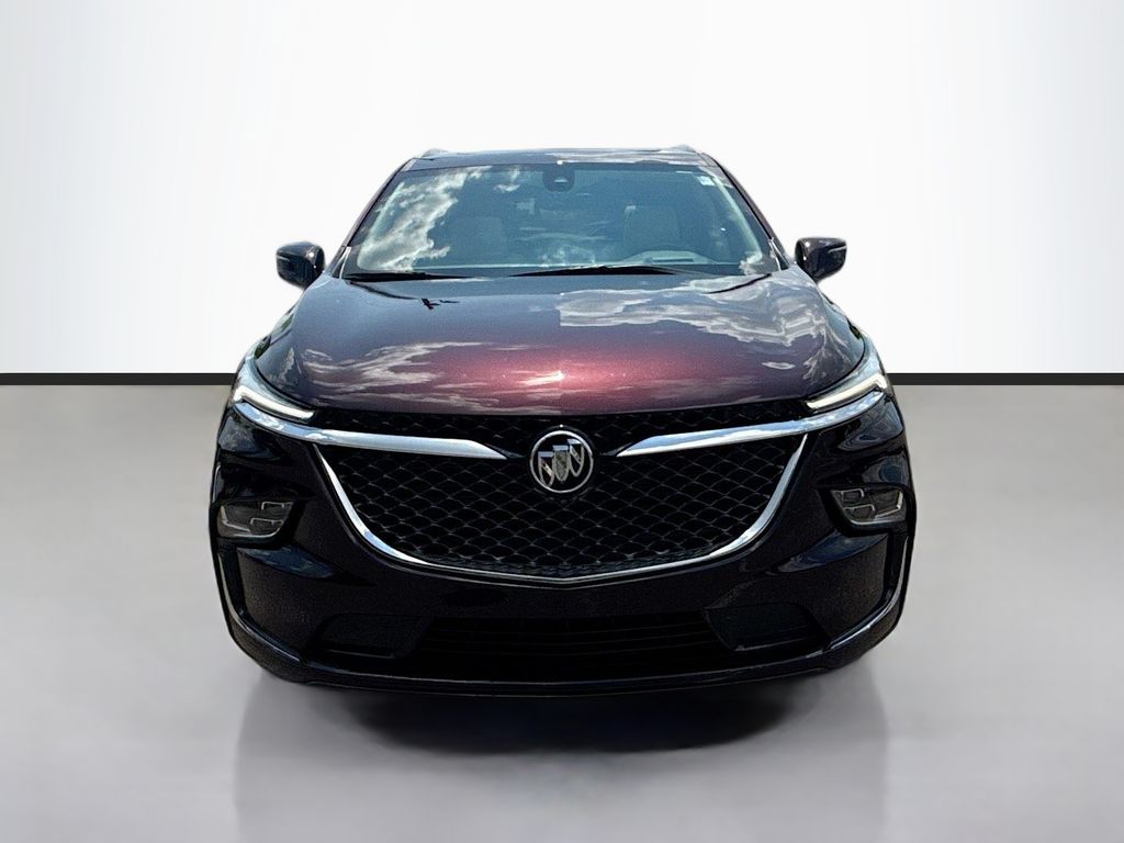 2024 Buick Enclave Avenir photo 2