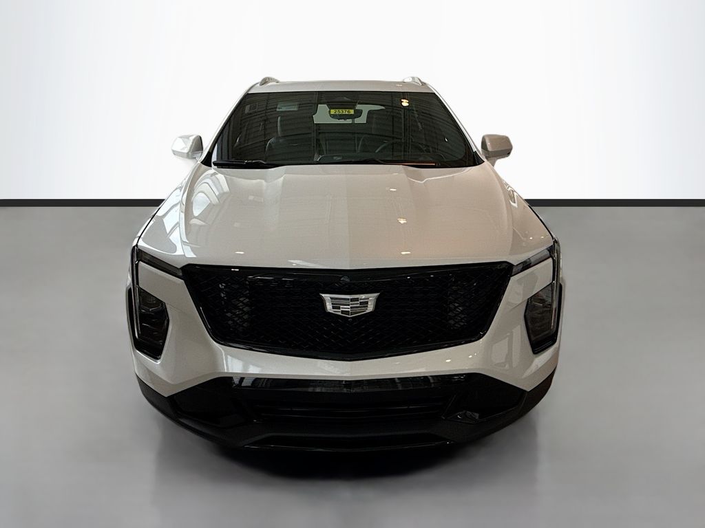2025 Cadillac XT4 Premium Luxury photo 2