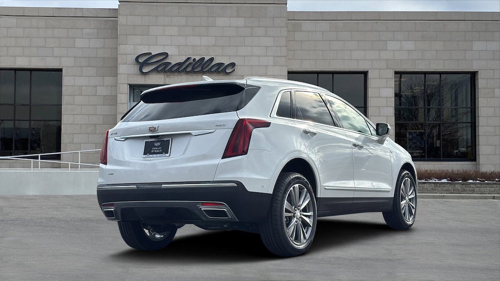New 2026 CADILLAC XT5 Premium Luxury SUV