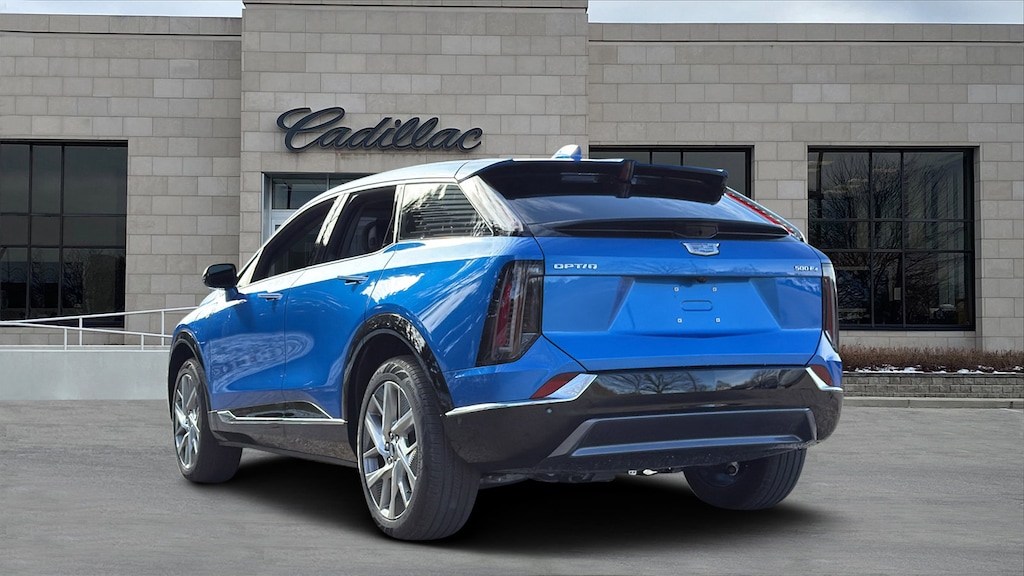 New 2026 CADILLAC OPTIQ Luxury SUV