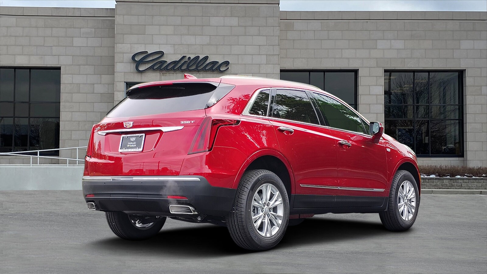 2025 Cadillac XT5 Luxury photo 3