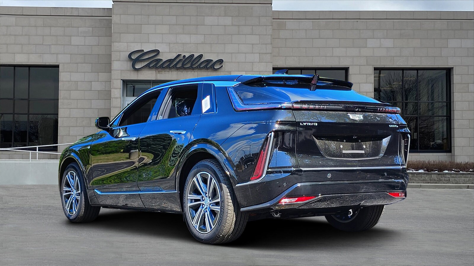 2026 Cadillac Lyriq Luxury photo 4