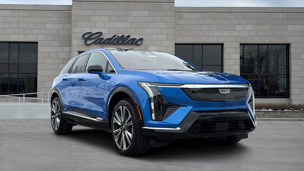 New 2026 CADILLAC OPTIQ Premium Luxury SUV