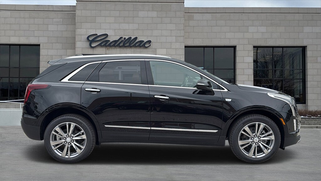 New 2026 CADILLAC XT5 Premium Luxury SUV