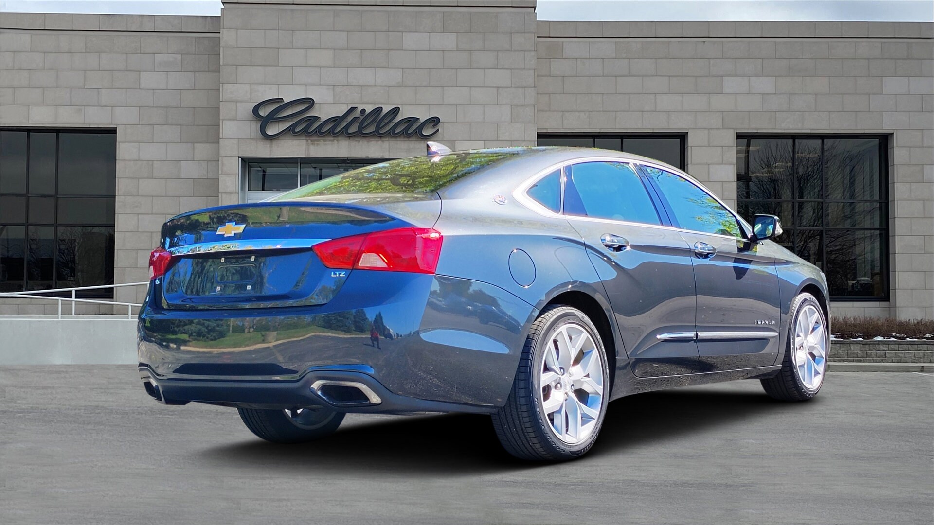 2015 Chevrolet Impala LTZ photo 2