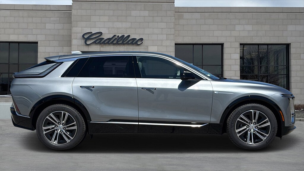 New 2026 CADILLAC LYRIQ Premium Luxury SUV