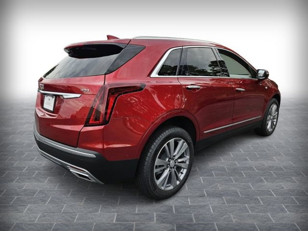 New 2025 CADILLAC XT5 Premium Luxury SUV