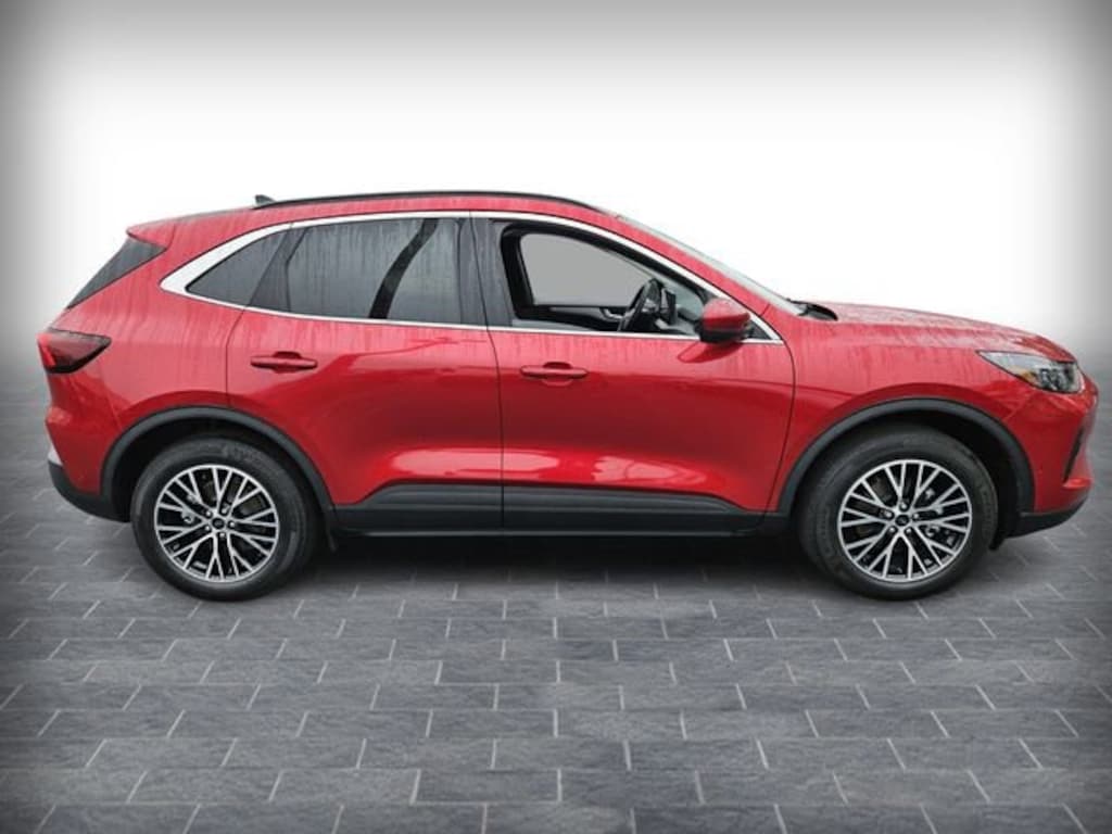 Used 2024 Ford Escape Phev