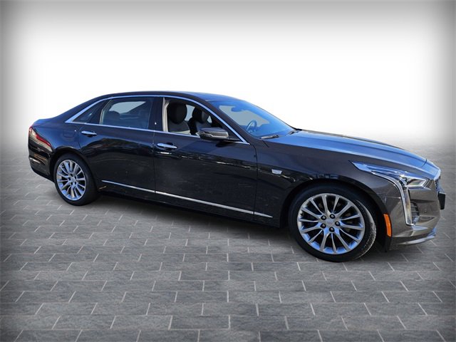 2020 Cadillac CT6 Luxury photo 2