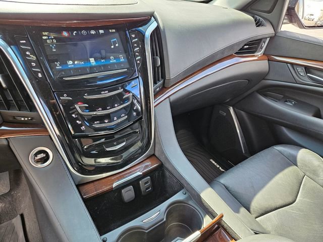 2019 Cadillac Escalade Luxury - Photo 20