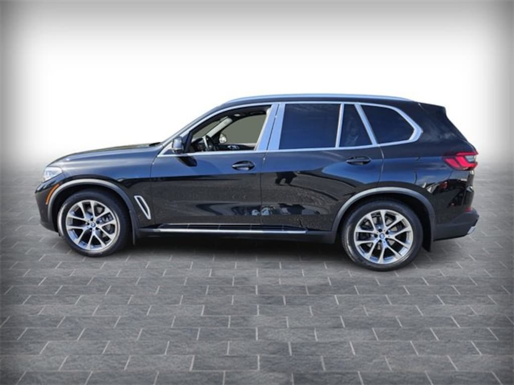 Used 2021 BMW X5 sDrive40i