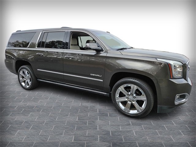 2019 Gmc Yukon XL Denali photo 3