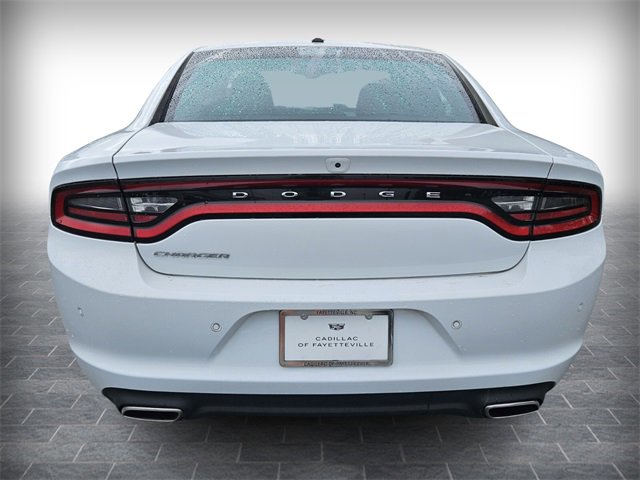 2022 Dodge Charger SXT photo 3