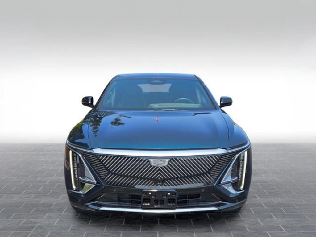 Used 2024 CADILLAC LYRIQ Tech SUV