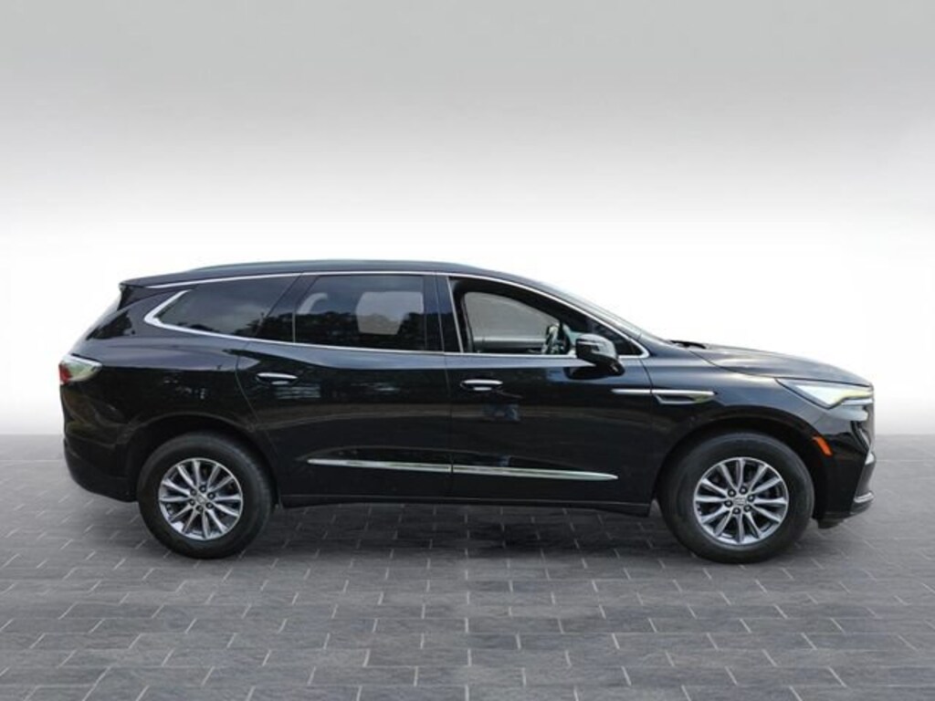 Used 2023 Buick Enclave Essence SUV