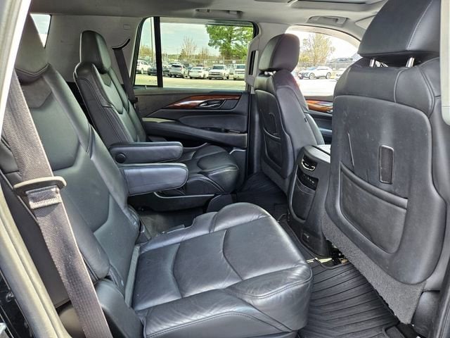 2019 Cadillac Escalade Luxury - Photo 18