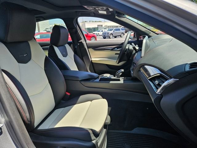 2025 Cadillac CT5 Sport - Photo 20