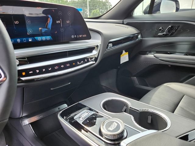 2025 Cadillac LYRIQ Sport 1 - Photo 23