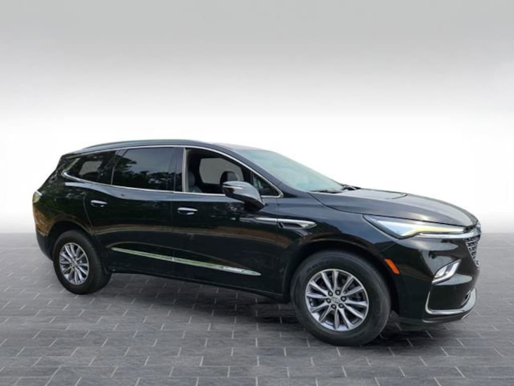 Used 2023 Buick Enclave Essence SUV