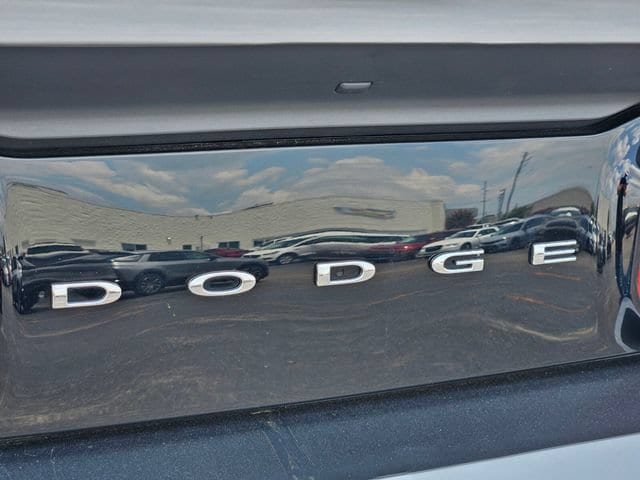 2023 Dodge Challenger R/T - Photo 17