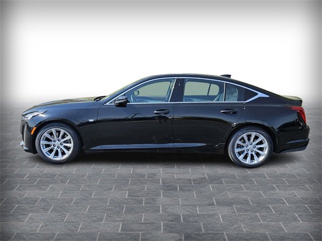 2024 Cadillac CT5 Luxury photo 2