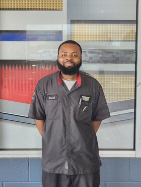 Staff member CADILLAC TECH from 55ca6c5d5864