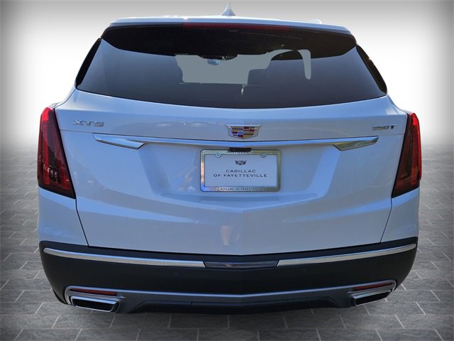 2025 Cadillac XT5 Premium Luxury photo 3