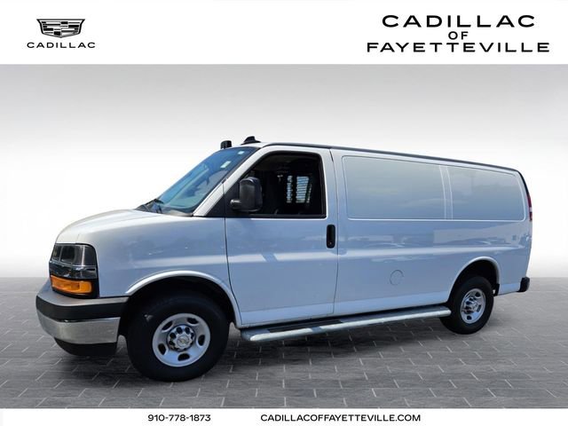 2024 Chevrolet Express 2500 Work Van HD's photo