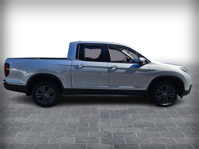 2019 Honda Ridgeline Sport photo 4