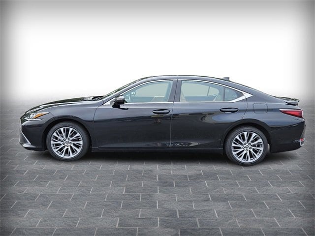 Used 2021 Lexus ES 250 with VIN 58AD11D11MU003256 for sale in Fayetteville, NC