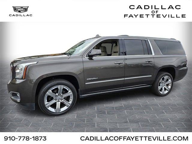 2019 GMC Yukon XL Denali's photo