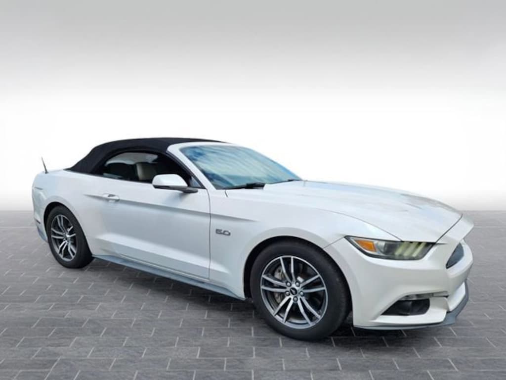 Used 2017 Ford Mustang GT Premium