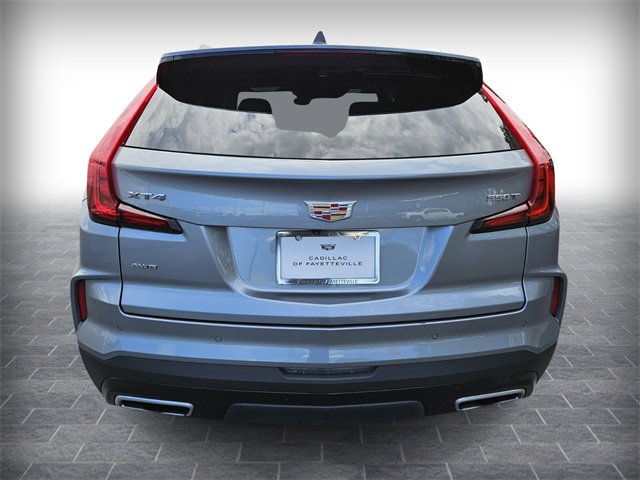 2025 Cadillac XT4 Premium Luxury photo 3