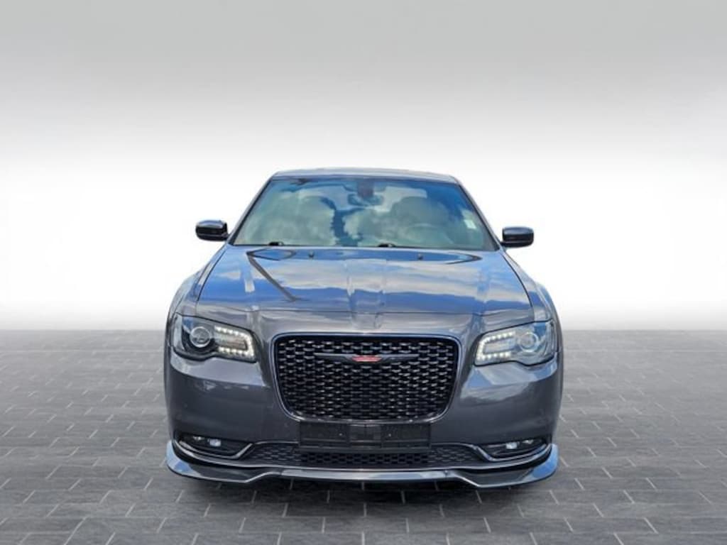 Used 2023 Chrysler 300 300S