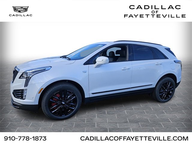 2026 Cadillac XT5 Sport's photo