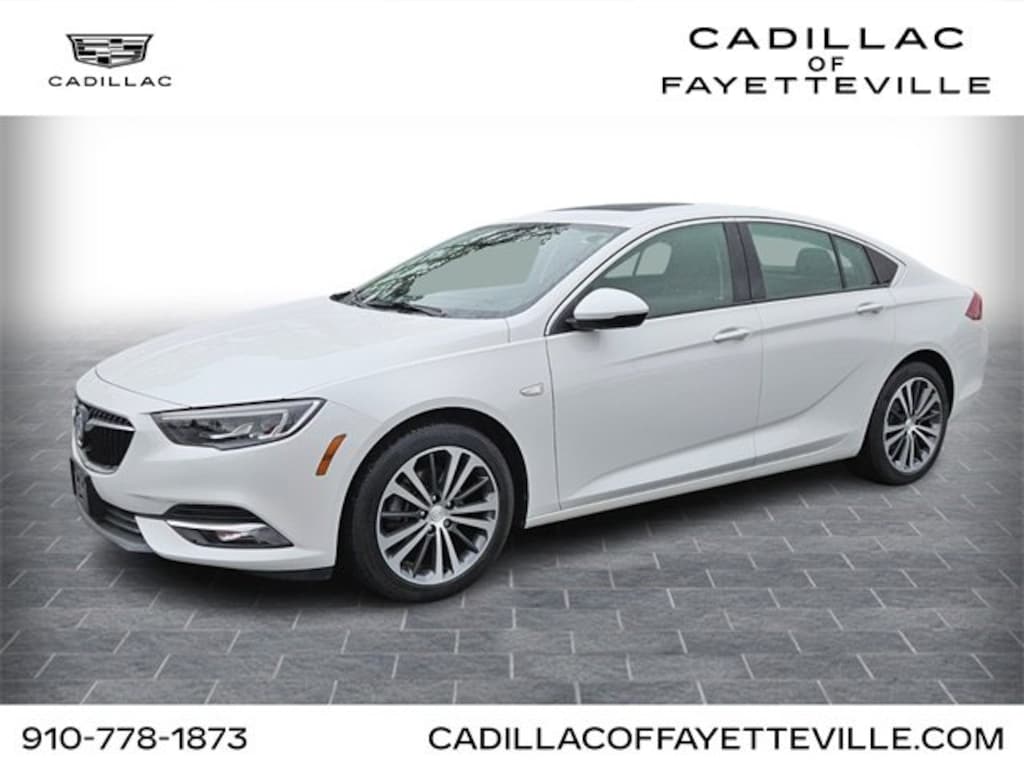 Used 2018 Buick Regal Sportback Essence Car