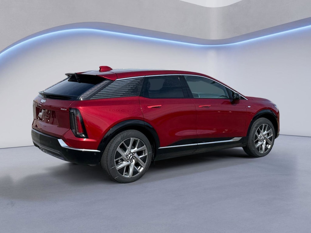New 2026 CADILLAC OPTIQ Luxury SUV